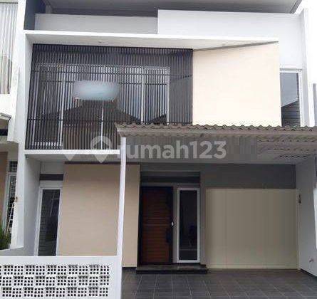 Rumah Baru Siap Huni Singgasana Pradana Mekar Wangi 1