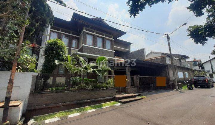 Rumah Komplek Elite Istana Regency Dekat Tol Pasteur 2