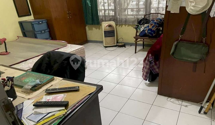 Dijual Rumah Lama Terawat Turangga 2