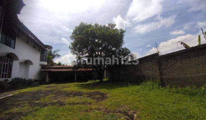 Juanda Dago Villa House, Wide Lot, Total Land Area. 2