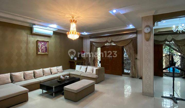 Rumah Cantik Under 20 M Lokasi Di Menteng, Jakarta Pusat 1