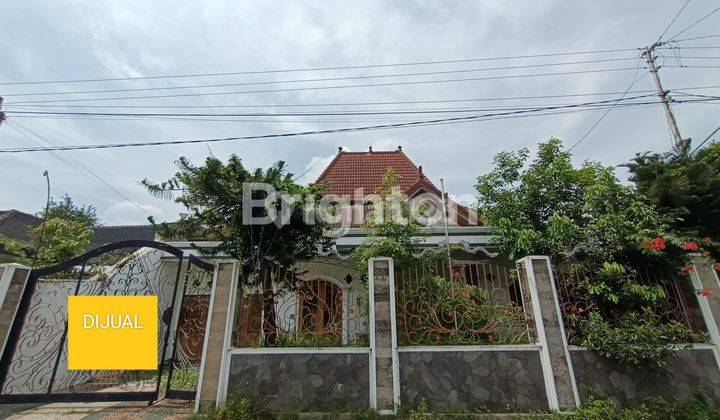 RUMAH MEWAH TENGAH KOTA SOLO 1