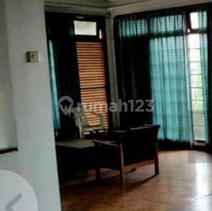 Villa Strategis Di Dekat Kota Bunga Cipanas Puncak S6320 1