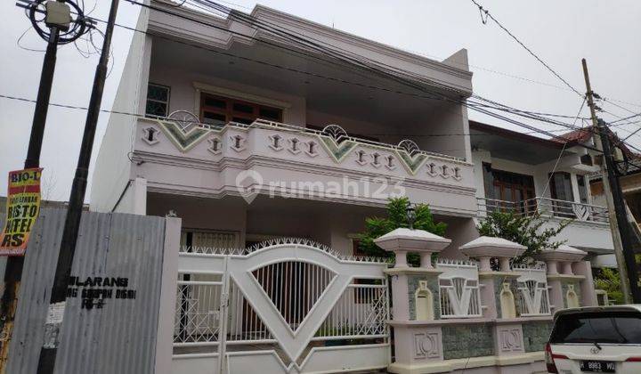 Rumah 2 lantai di Jl. Anggrek, Pekunden, Simpang Lima Semarang 1