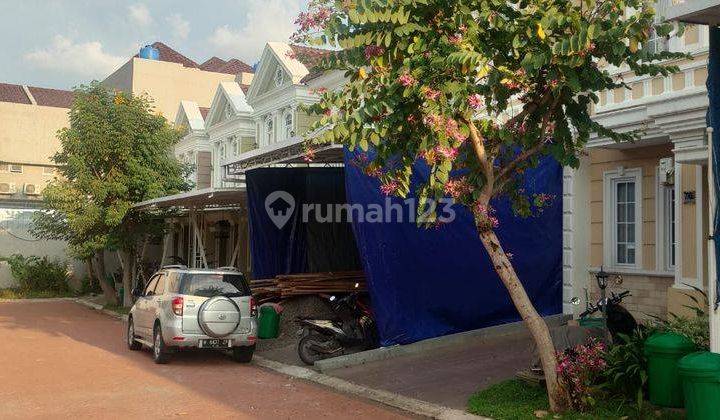 Jual Rumah 2 Lantai SHM Bagus hadap Utara di Paramount Village  2