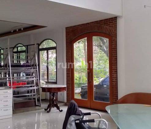 Rumah Lux di Daerah Cipaganti Bandung Dr Otten 2