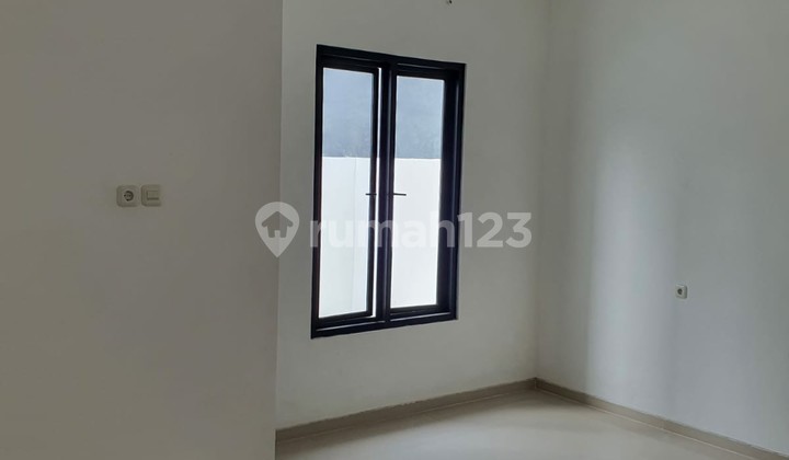 Rumah Nirwana Eksekutif Blok Bb Dekat Merr Universitas Galaxymall 2