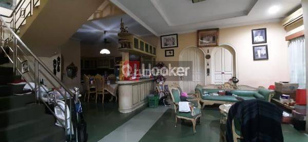 Dijual rumah asri hook luas 391 di Taman modern Cakung Jakarta Timur 2