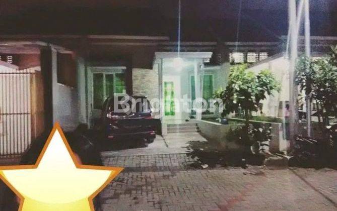 Rumah cantik nyaman strategis selangkah ke tol 1