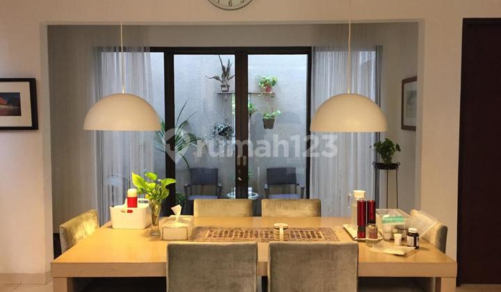 Rumah Cantik Siap Huni dan dalam Mini Cluster dekat Bintaro Jaya @Taman Pesona Town House