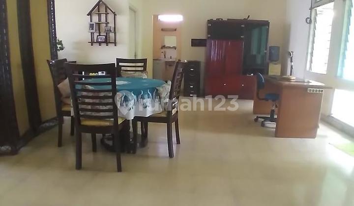 Rumah Strategis & Terdapat 5 Kamar Kos @Jl Otista, Cipinang Rumah Strategis & Terdapat 5 Kamar Kos @Jl Otista, Cipinang