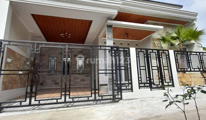 Rumah Siap Huni Modern 10 Menit Ke Warung Kopi Klotok Jakal  1