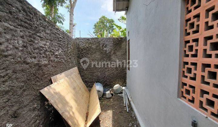 Rumah Baru Minimalis Modern Dekat Pasar Barongan 2