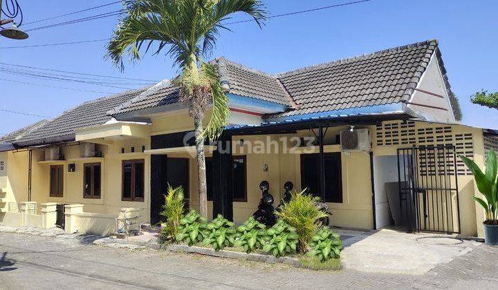 Rumah Siap Huni Hook Dalam Komplek Dekat Kampus Atmajaya 1