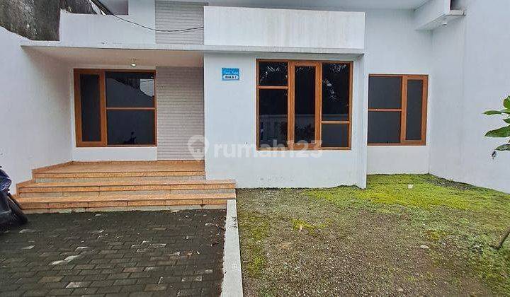 Rumah Siap Huni Luas Dekat Kampus Sanata Dharma 1