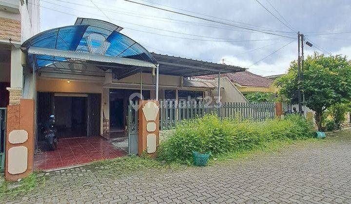 Rumah Siap Huni Super Luas Dekat Mirota Godean 1