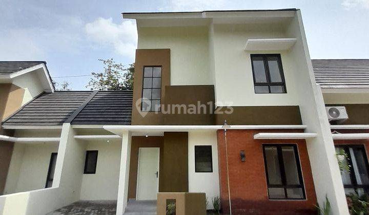 Rumah Modern 2 Lantai 13 Menit Ke Candi Prambanan 1