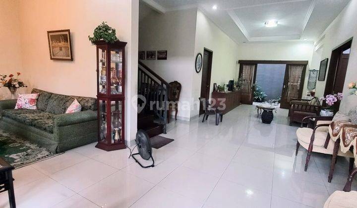 Rumah 2 Lantai Strategis di Cempaka Putih Tengah S6005 2