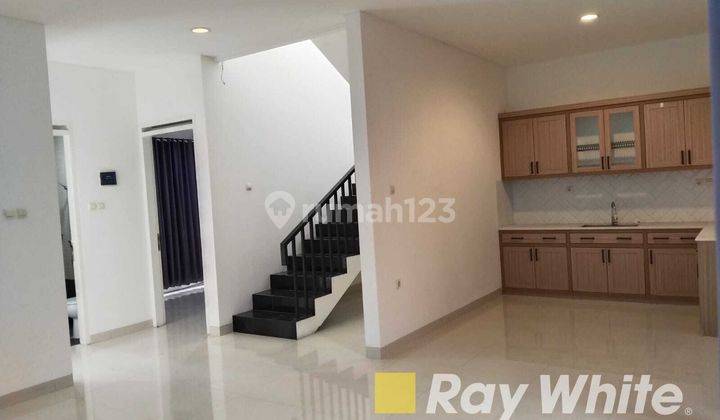 Langka! Rumah 2 lantai di Sukahaji Permai semifurnished siap huni 2