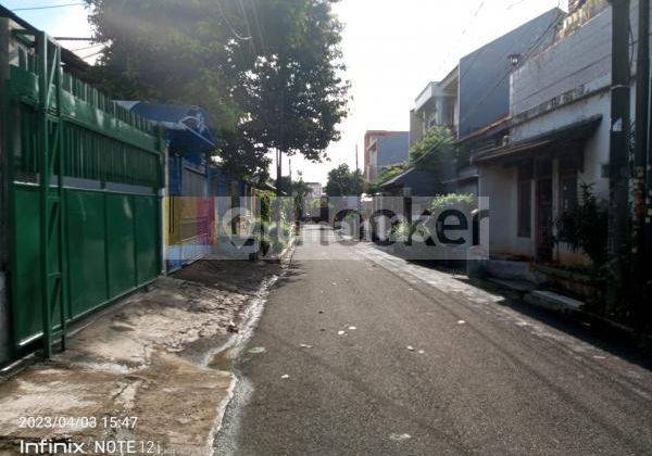 Rumah Tua masih layak huni di Kemanggisan Jakarta Barat 2