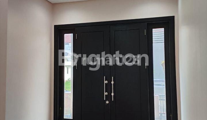 Beautiful ready-to-occupy house in Kertajaya Indah Regency. 2