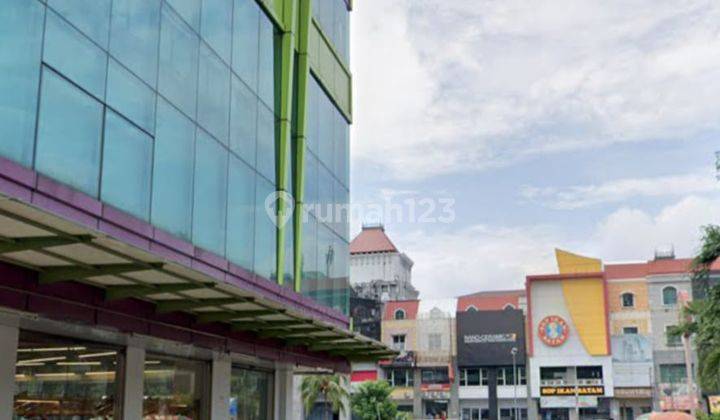 Gedung 4 lantai yang terdiri dari 6 ruko gandeng di Boulevard Barat raya,Strategis utk usaha 2