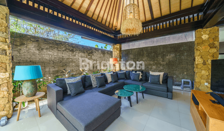 Villa One Gate System Full Furnished Nusa Dua 2