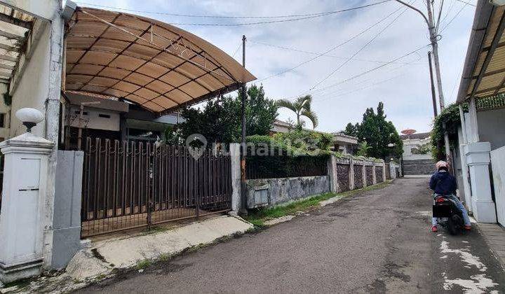 Rumah Luas Banget Lingkungan Asri di Cipaganti 1