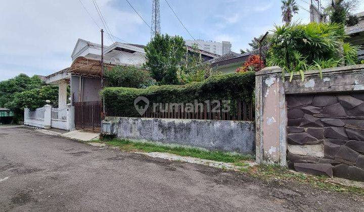 Rumah Luas Banget Lingkungan Asri di Cipaganti 2