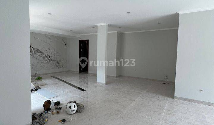 Rumah Mewahluas Banget Siap Huni di Batununggal Abadi 2