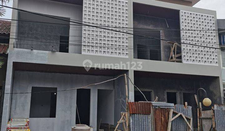 Rumah Baru Desain Minimalis Tapi Mewah di Kopo Permai 1