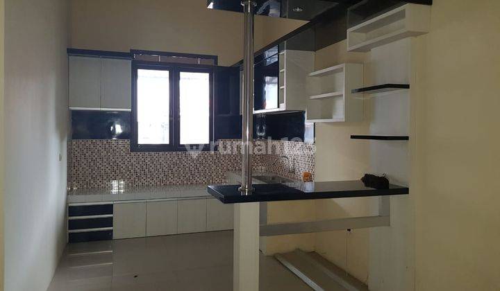 Rumah Bonus Kitchen Set di Mohamad Ramdan, Bandung 2