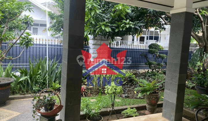 Rumah 2 Lantai Bagus Furnished SHM di Gunung Agung, Semarang 2