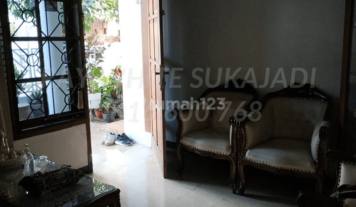 !! RUMAH ADEM HOEK UJUNG BERUNG 1