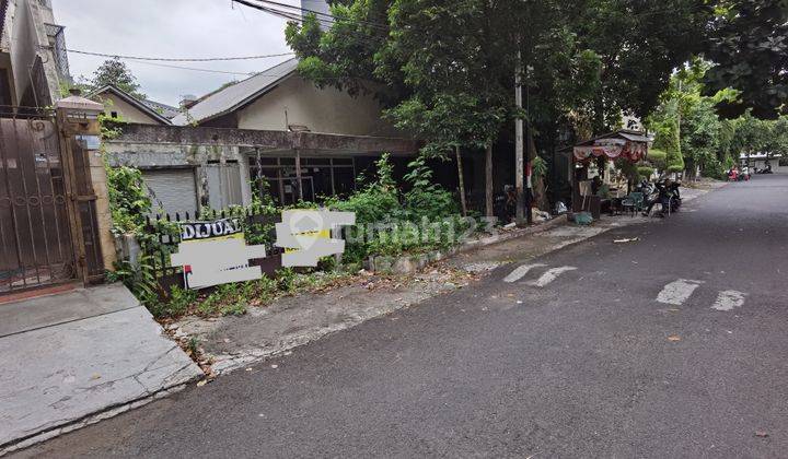 Rumah Tua di Rajawali Selatan, dekat PRJ, Jakarta Pusat @LST/S/6041 2