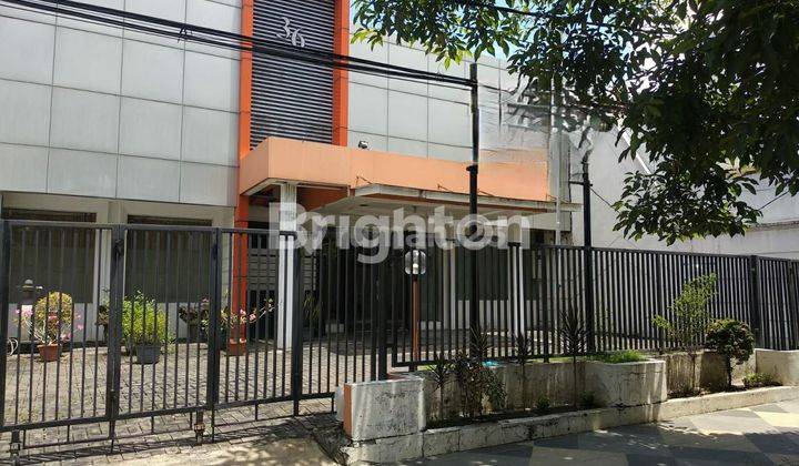 KAN RUMAH USAHA 1.5 LANTAI LOKASI COMMERCIAL AREA KERTAJAYA.MANYAR KERTOARJO.MERR 1