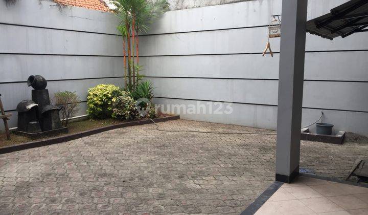 Rumah SHM murah luas 212 bagus di pondok kelapa rapi bersih tanpa renov jalan besar lingkungan aman 2