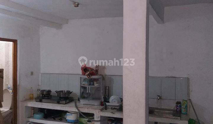 Rumah pinggir jalan tuk cari duit ramai di klender  cocok tuk  usaha kuliner praktek dokter tempat bimbel dll menguntungkan  2