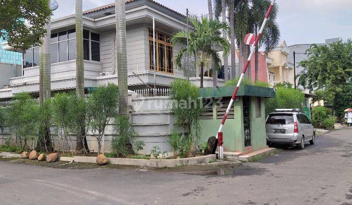 rumah lingkungan aman dan sangat strategis di cempaka putih timur 1