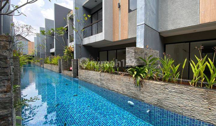 TOWN HOUSE BANGKA KEMANG JAKARTA SELATAN Harga  5.5 M 1