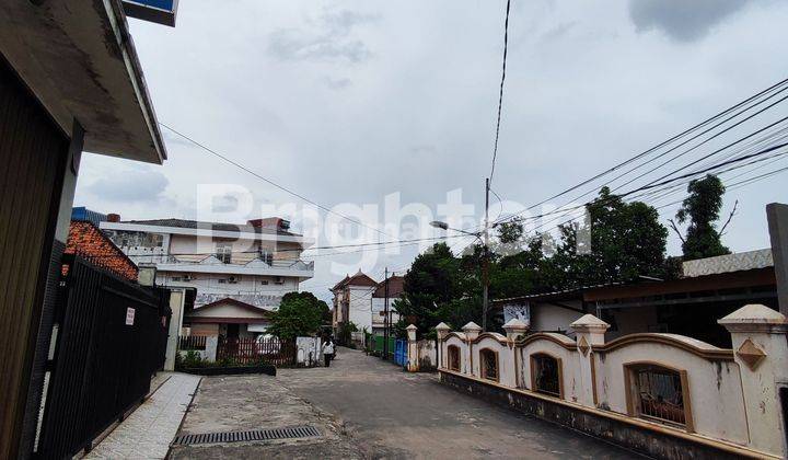 RUMAH HUNI DI PUSAT KOTA PALEMBANG AREA KOMERSIL DAN PEMERINTAHAN FULL FURNISH A RIVAI 2