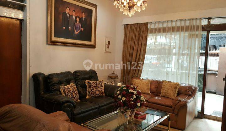 Dijual Cepat Rumah di  Keramat Baru 2