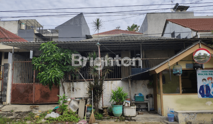 Rumah 1 Lantai Hitung Tanah di Kris Kencana, Surabaya 1