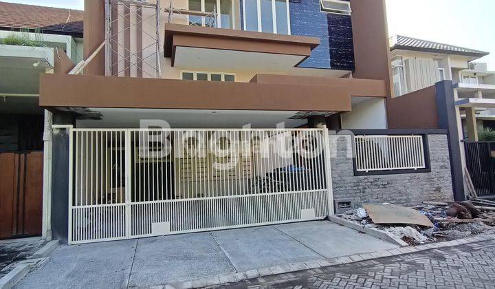 Rumah baru 2 lantai jalan kembar boulevard araya golf malang 1