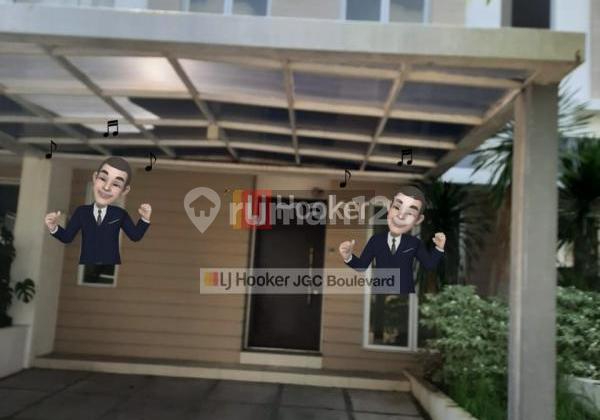 For sale: Palm Spring Cluster house, South facing