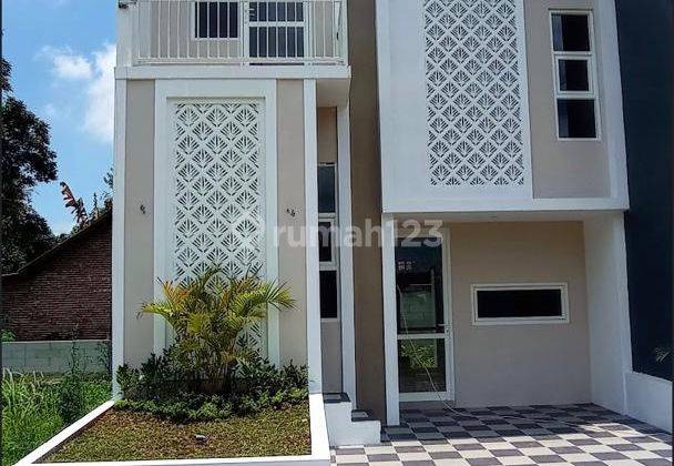 Rumah Baru Seperti Villa  HGB - Hak Guna Bangunan 1