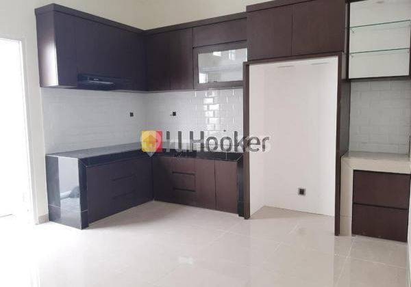 RUMAH FULL FURNISHED FULL RENOVASI DI CLUSTER SAMATA HARAPAN INDAH AREA BEKASI 2