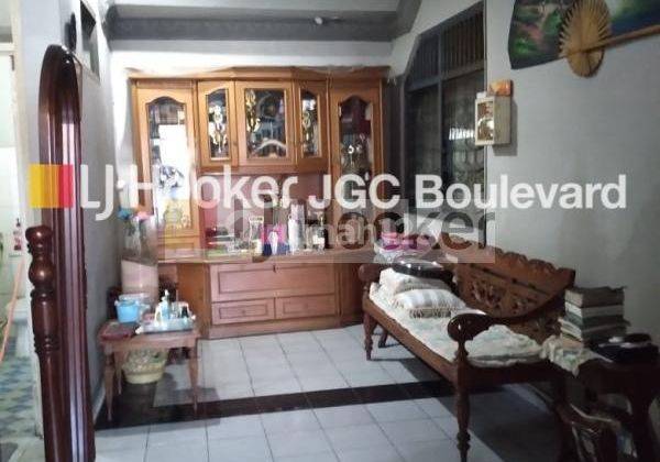 Dijual rumah hook di Perumahan jatiwaringin Pondok Gede Bekasi 2