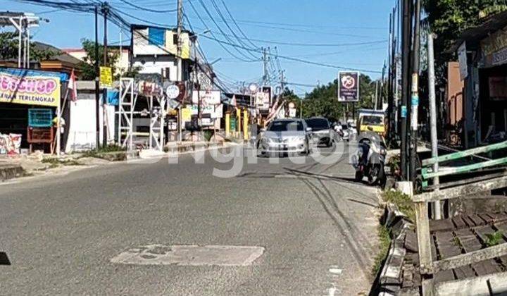 RUMAH DAN TANAH PINGGIR JALAN RAYA MT.HARYONO DALAM 1