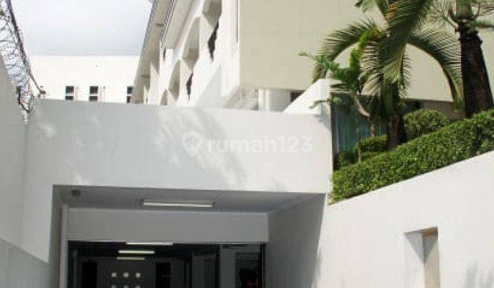 Dijual Rumah 3 Lantai Berikut Furniture,di Hos Cokroaminoto (NV) 1